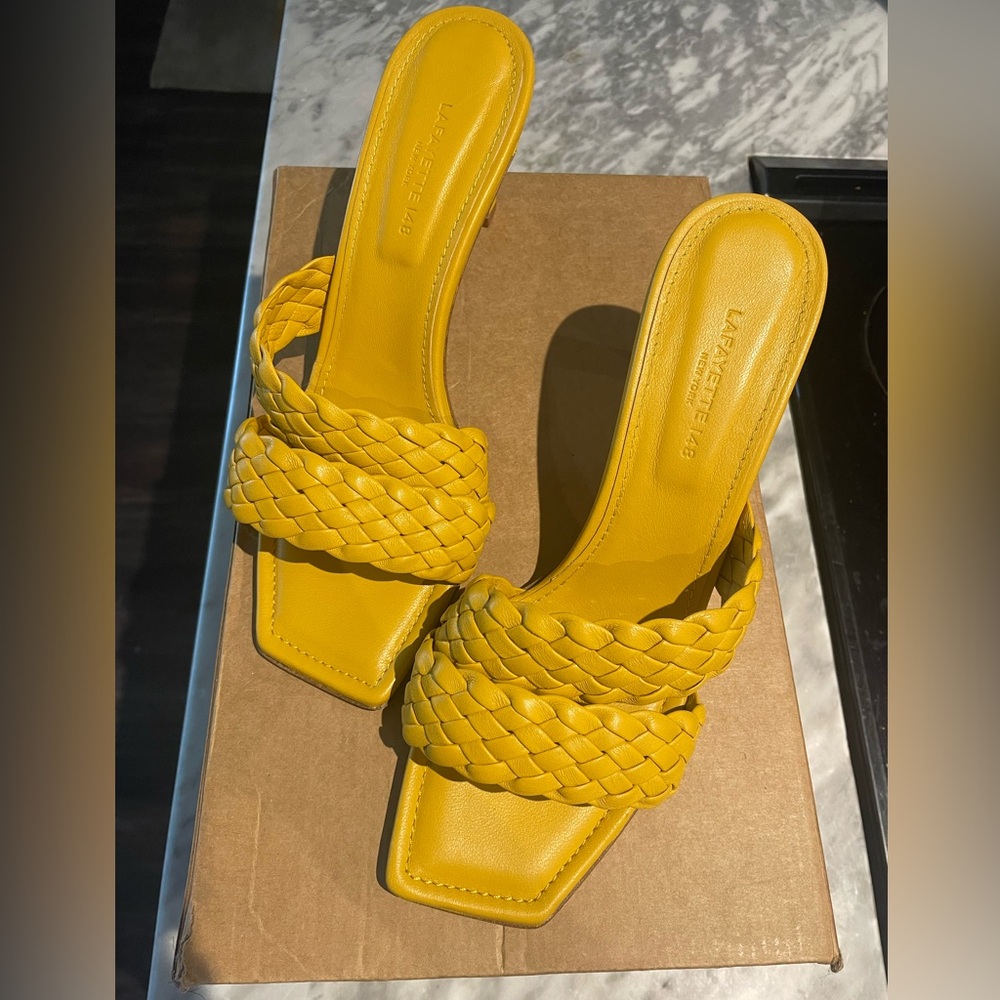 $798 Lafayette 148 mustard Maracella Mule Heel Shoe Size 41